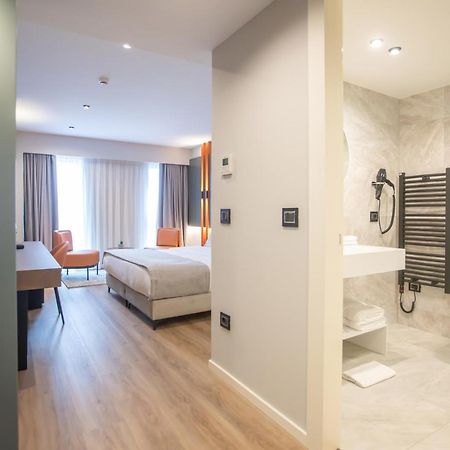 Hotel Elisa Tirana, Affiliated By Melia Esterno foto