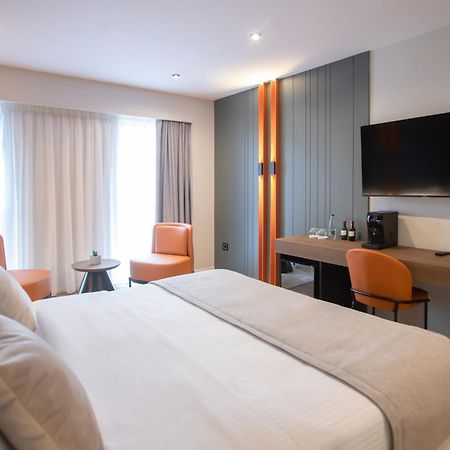 Hotel Elisa Tirana, Affiliated By Melia Esterno foto