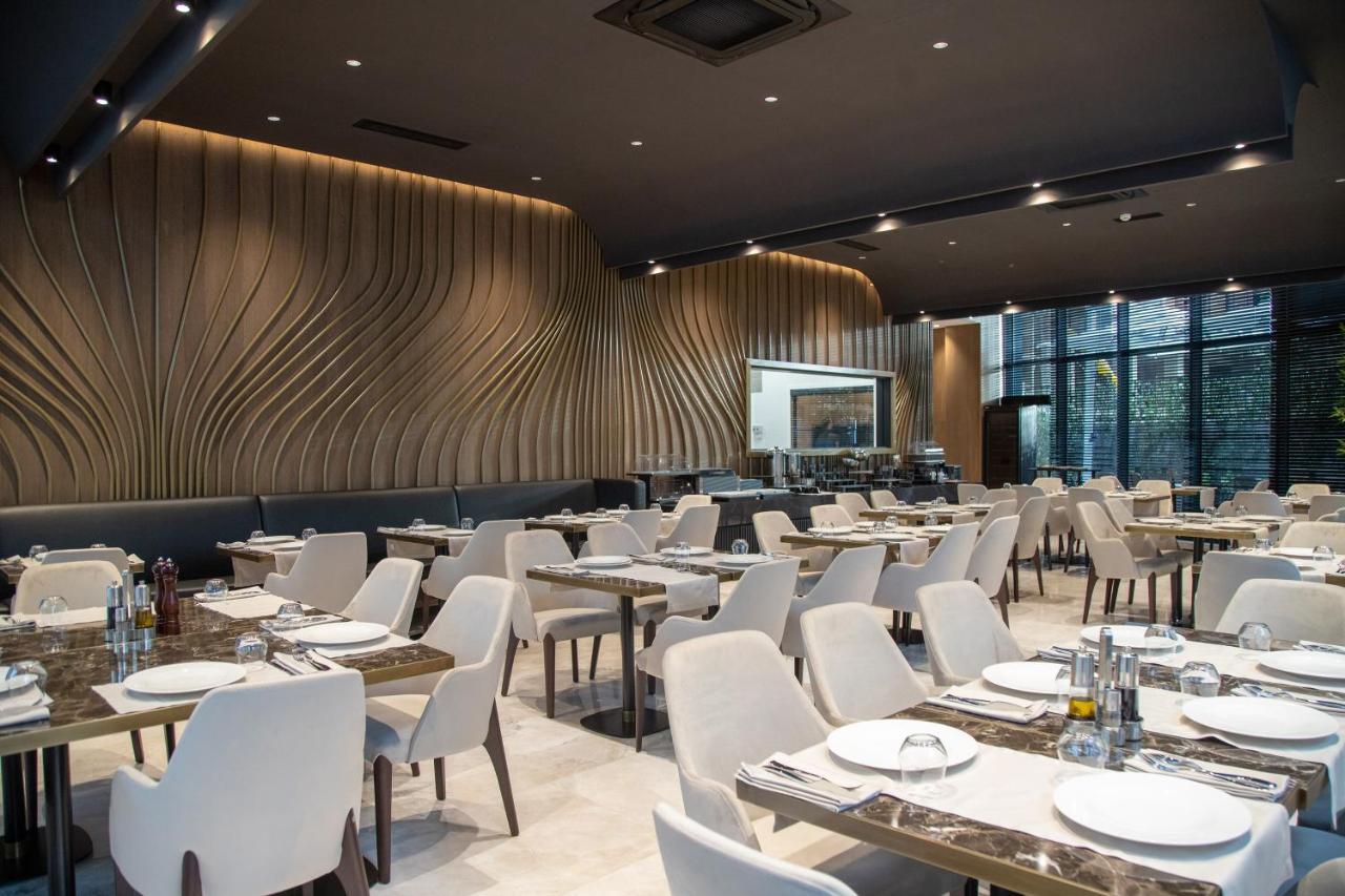 Hotel Elisa Tirana, Affiliated By Melia Esterno foto