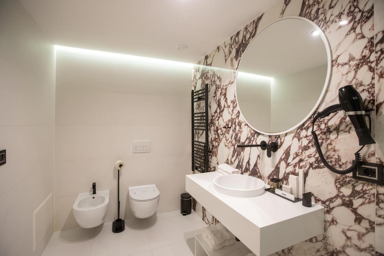Hotel Elisa Tirana, Affiliated By Melia Esterno foto