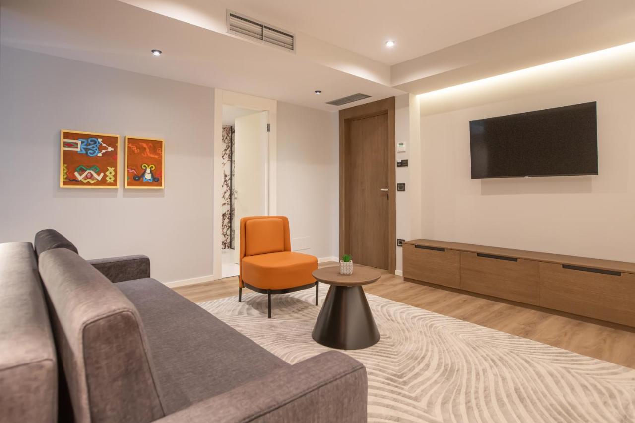 Hotel Elisa Tirana, Affiliated By Melia Esterno foto